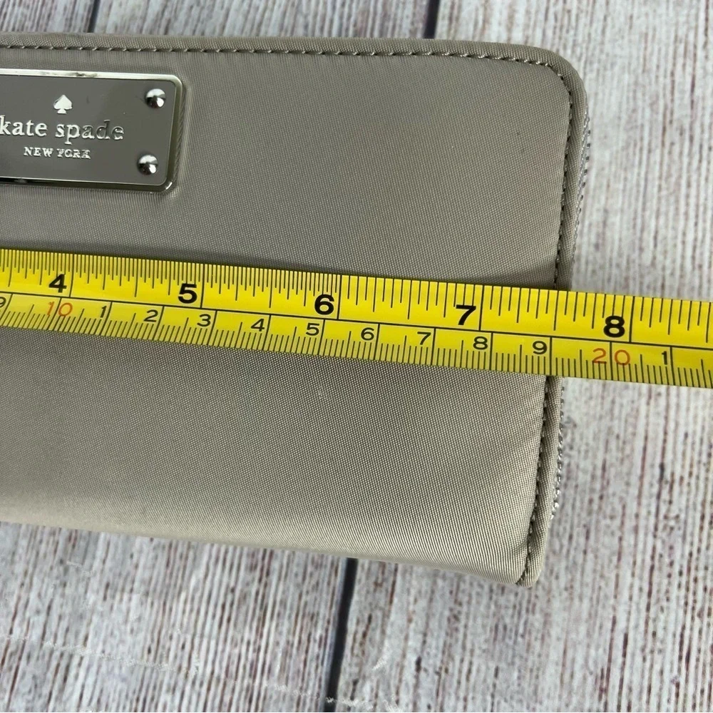 Kate Spade Wilson Road Taupe Wallet NWT